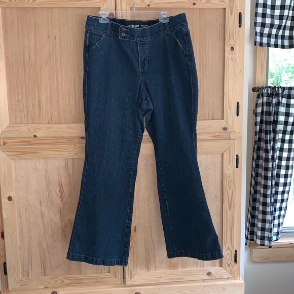 Lane Bryant flare “Tighter tummy technology” blue denim Jeans size 16 - Picture 1 of 4